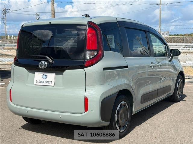Toyota SIENTA 2025-06 8628864-5