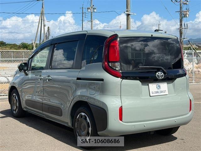 Toyota SIENTA 2025-06 8628864-7