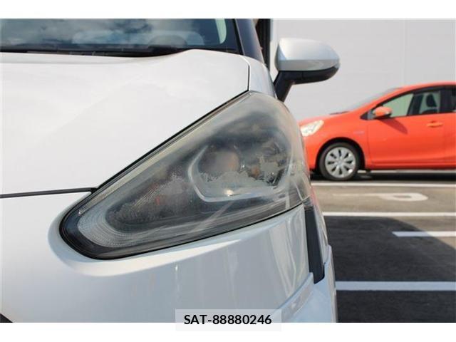 Toyota SIENTA 2016-06 8628880-15