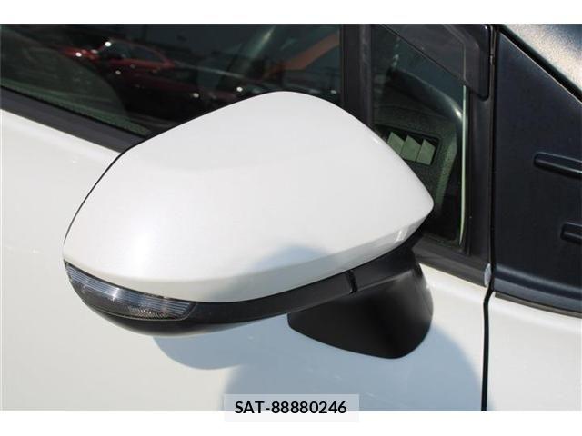 Toyota SIENTA 2016-06 8628880-19