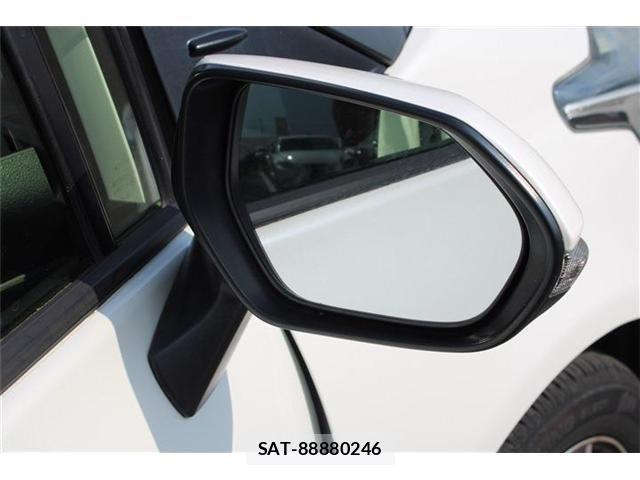 Toyota SIENTA 2016-06 8628880-20