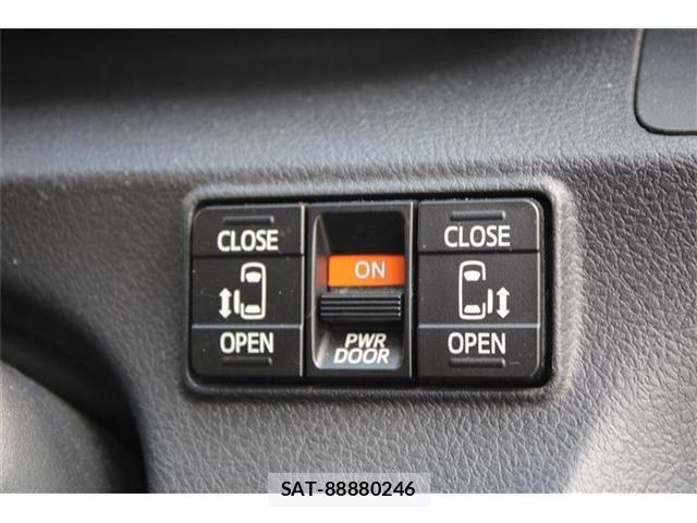 Toyota SIENTA 2016-06 8628880-5