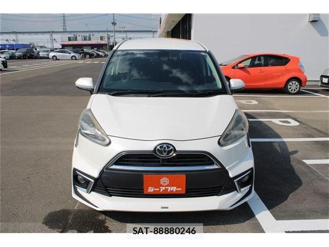 Toyota SIENTA 2016-06 8628880-7