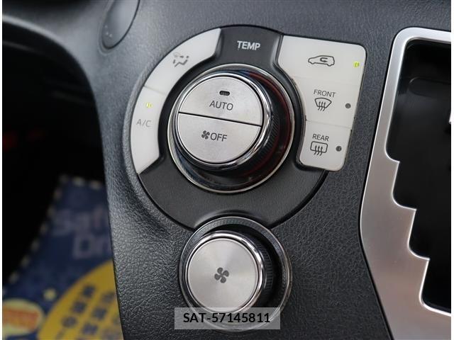 Toyota SIENTA 2015-11 8661549-16