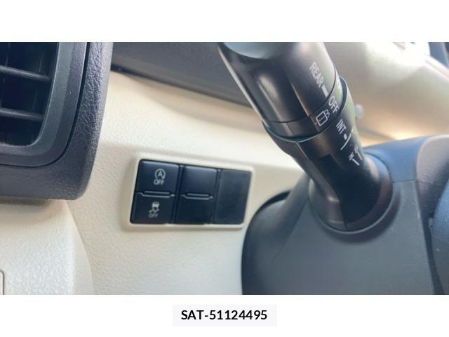 Toyota SIENTA 2015-07 8666904-20