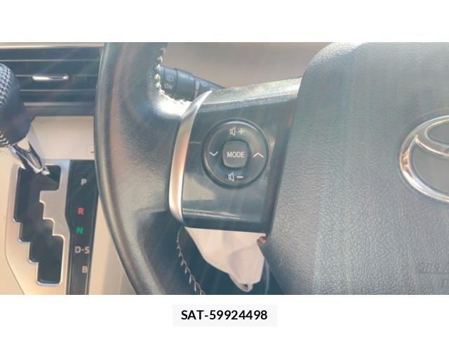 Toyota SIENTA 2015-09 8661560-11