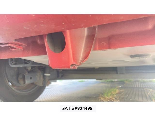 Toyota SIENTA 2015-09 8661560-18
