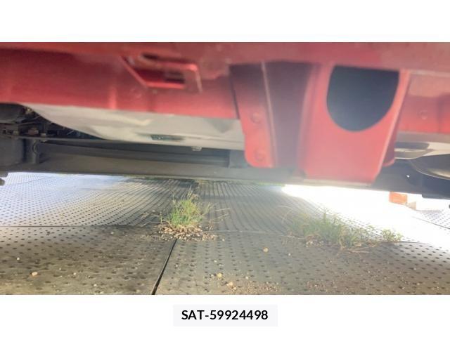 Toyota SIENTA 2015-09 8661560-19