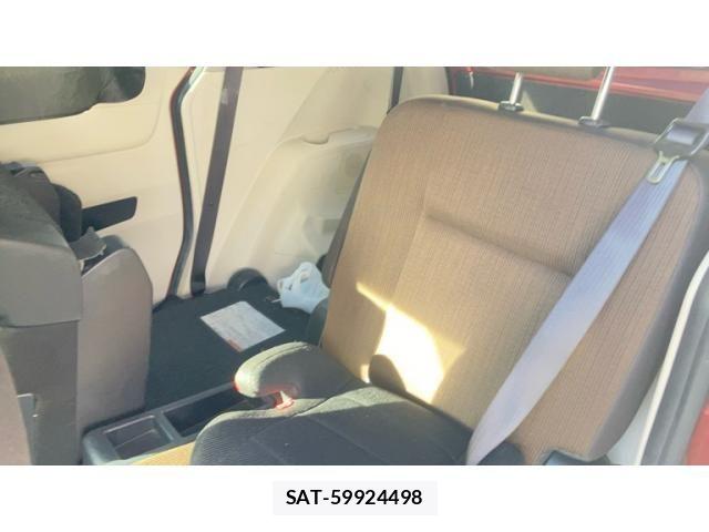 Toyota SIENTA 2015-09 8661560-23