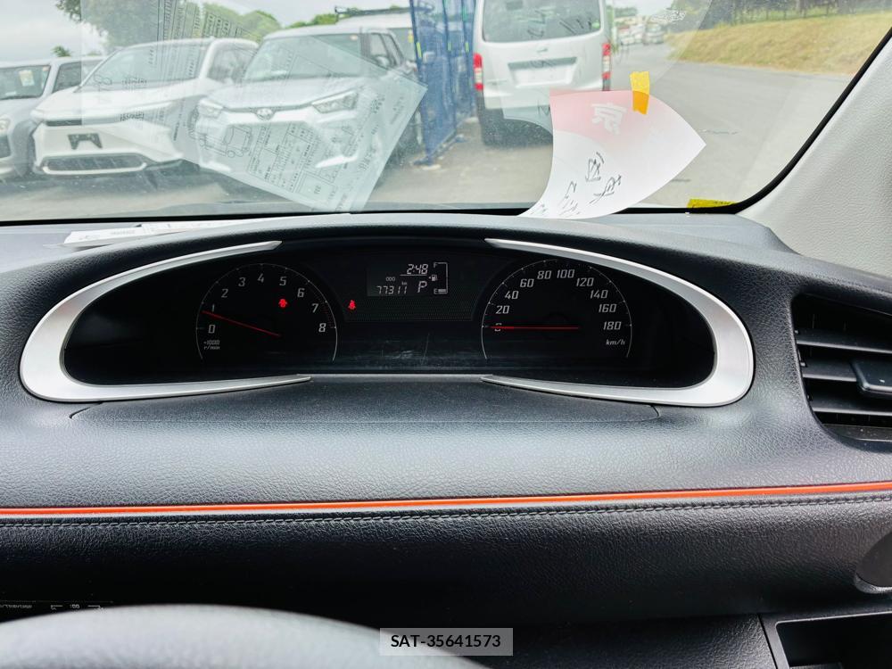 Toyota SIENTA 2020-01 8590886-15