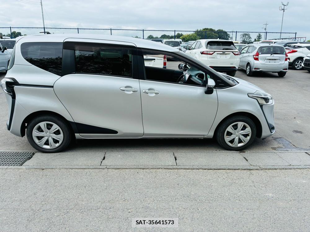 Toyota SIENTA 2020-01 8590886-5