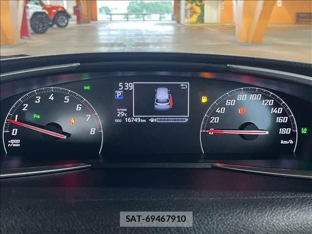 Toyota SIENTA 2022-04 8661541-14