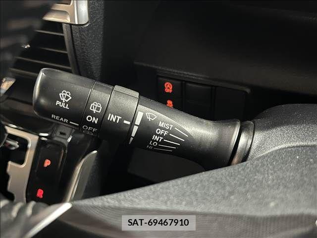 Toyota SIENTA 2022-04 8661541-22