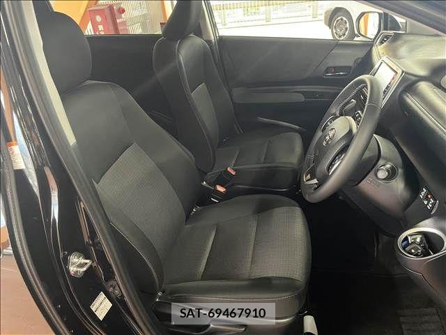 Toyota SIENTA 2022-04 8661541-3