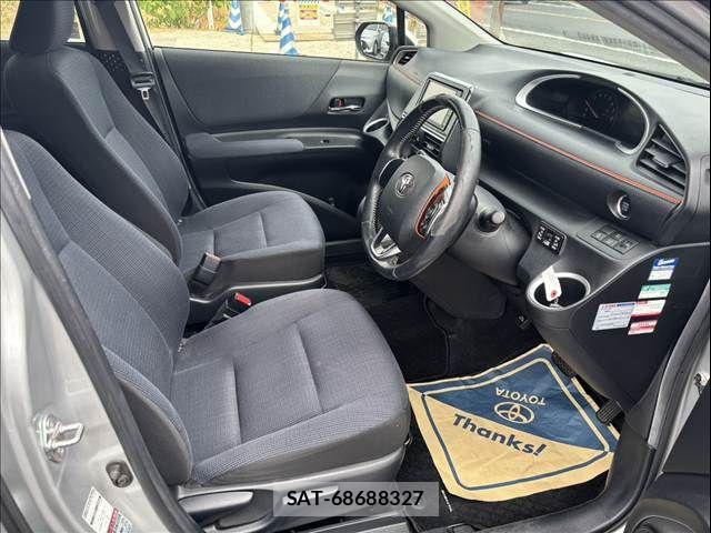 Toyota SIENTA 2015-12 8661554-10