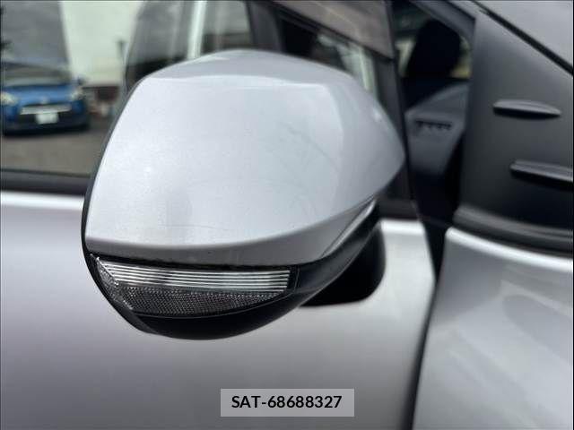 Toyota SIENTA 2015-12 8661554-25