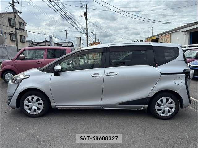 Toyota SIENTA 2015-12 8661554-6