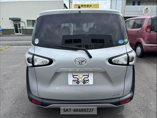 Toyota SIENTA 2015-12 8661554-8