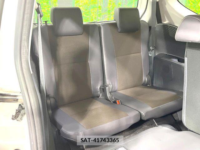 Toyota SIENTA 2019-03 8661544-9