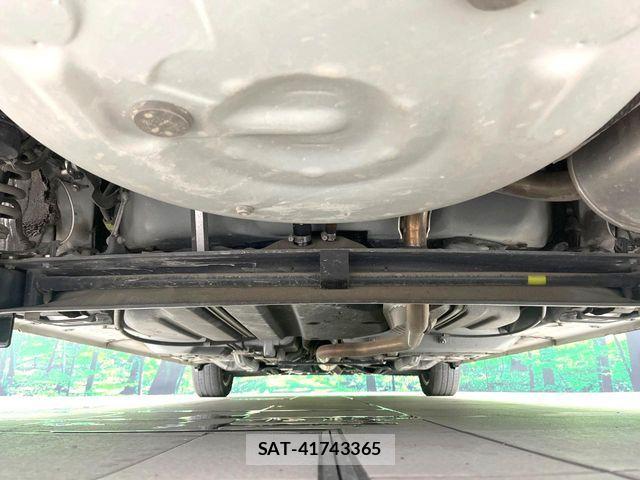 Toyota SIENTA 2019-03 8661544-18