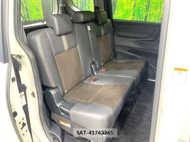 Toyota SIENTA 2019-03 8661544-8