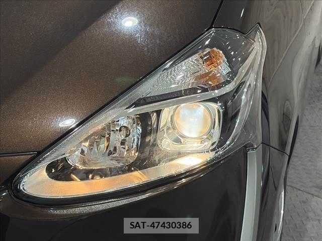 Toyota SIENTA 2019-10 8661548-11