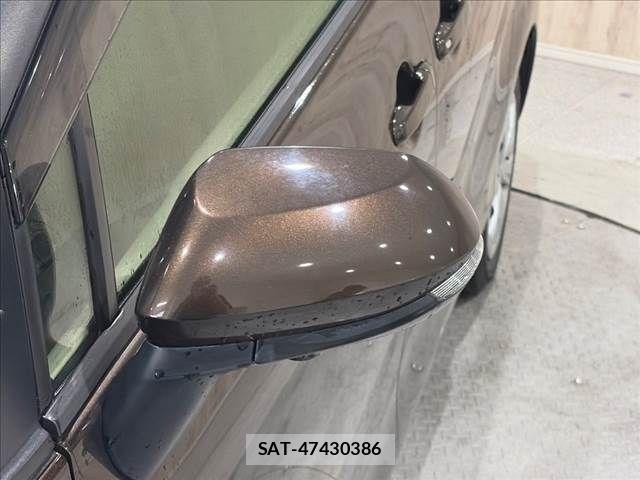 Toyota SIENTA 2019-10 8661548-23