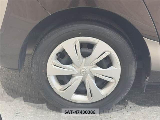 Toyota SIENTA 2019-10 8661548-24