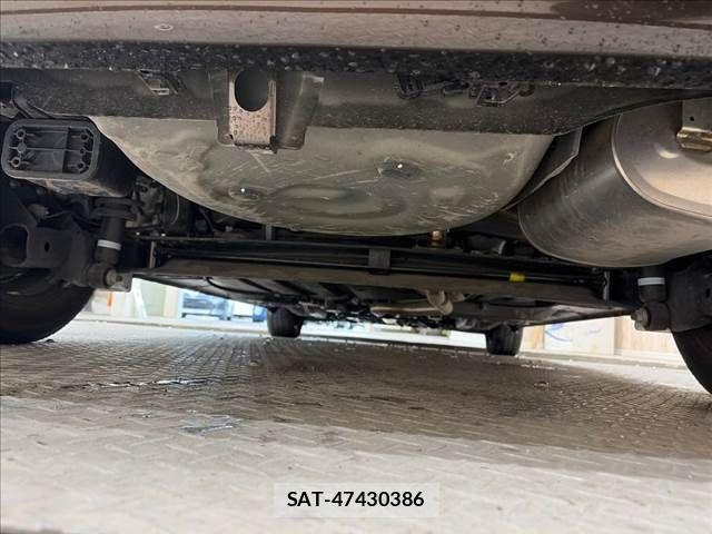 Toyota SIENTA 2019-10 8661548-29