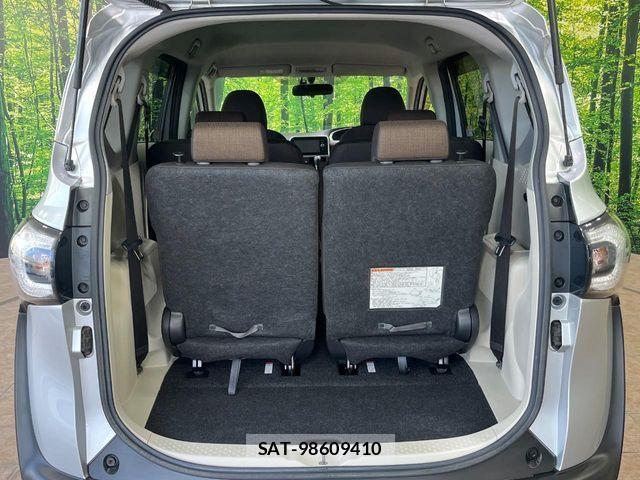 Toyota SIENTA 2016-11 8661551-10