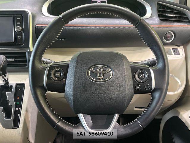 Toyota SIENTA 2016-11 8661551-11