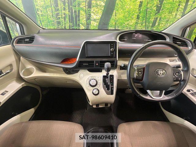 Toyota SIENTA 2016-11 8661551-1