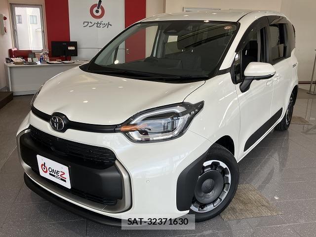 Toyota SIENTA 2023-08 8661542-13