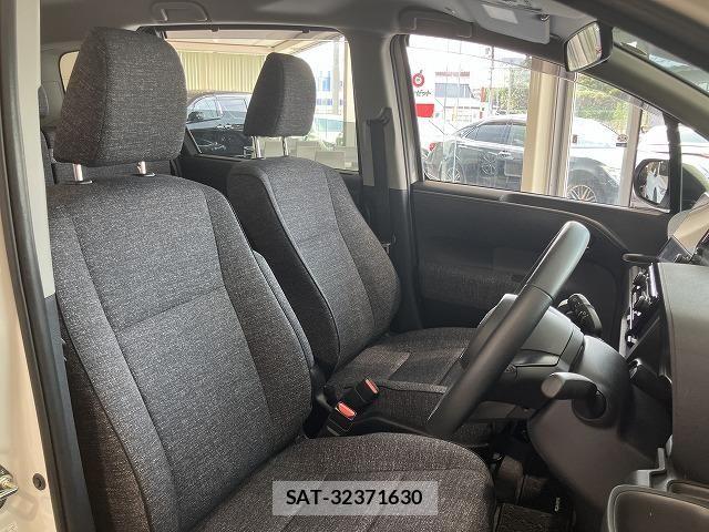 Toyota SIENTA 2023-08 8661542-8