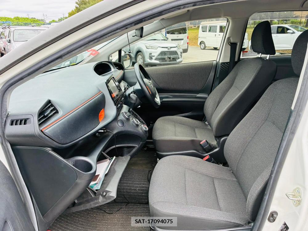 Toyota SIENTA 2019-08 8543895-10