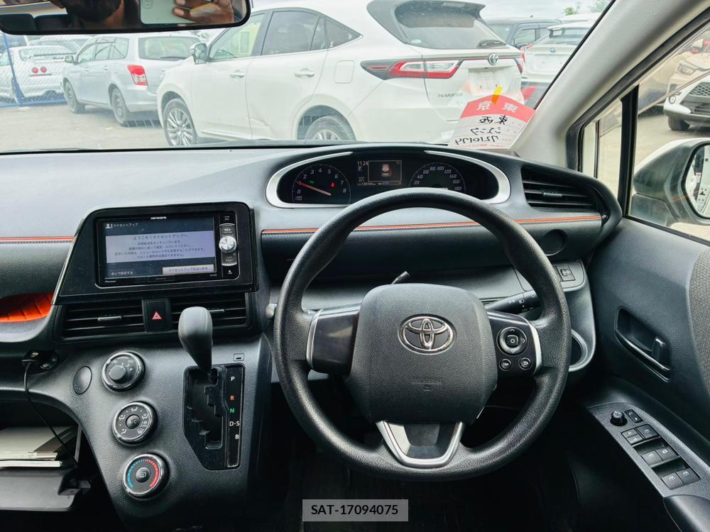Toyota SIENTA 2019-08 8543895-13