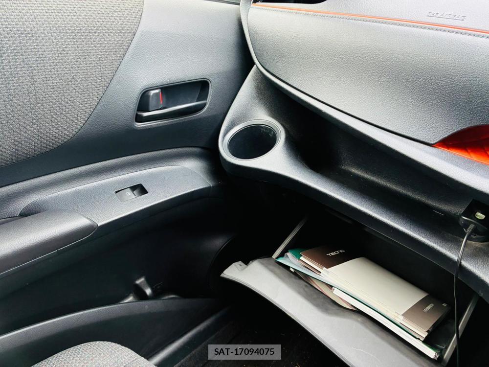 Toyota SIENTA 2019-08 8543895-22
