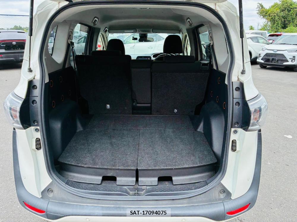 Toyota SIENTA 2019-08 8543895-24
