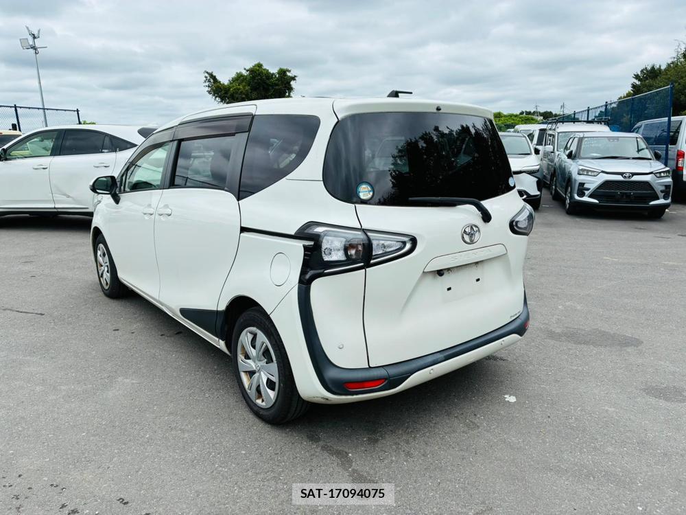 Toyota SIENTA 2019-08 8543895-2