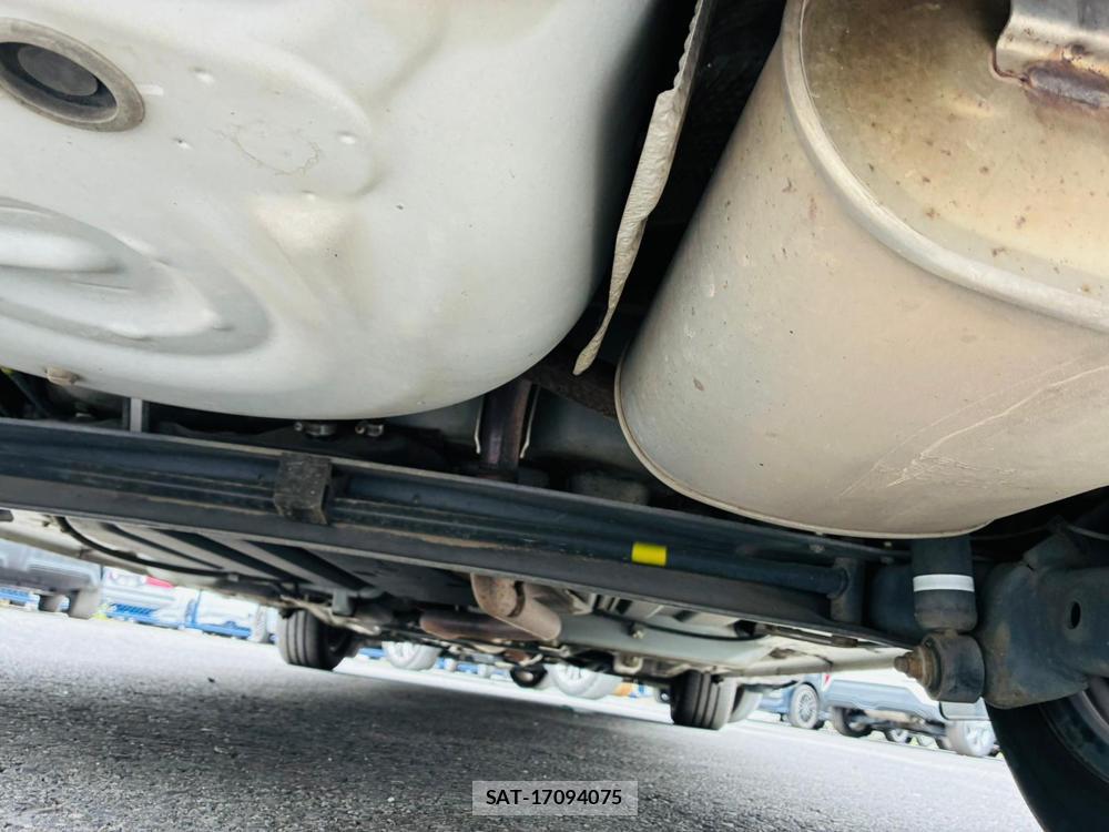 Toyota SIENTA 2019-08 8543895-35