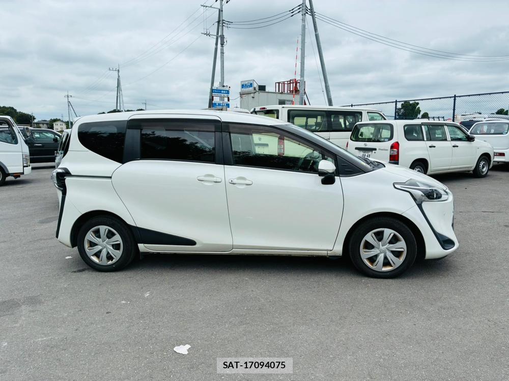 Toyota SIENTA 2019-08 8543895-5
