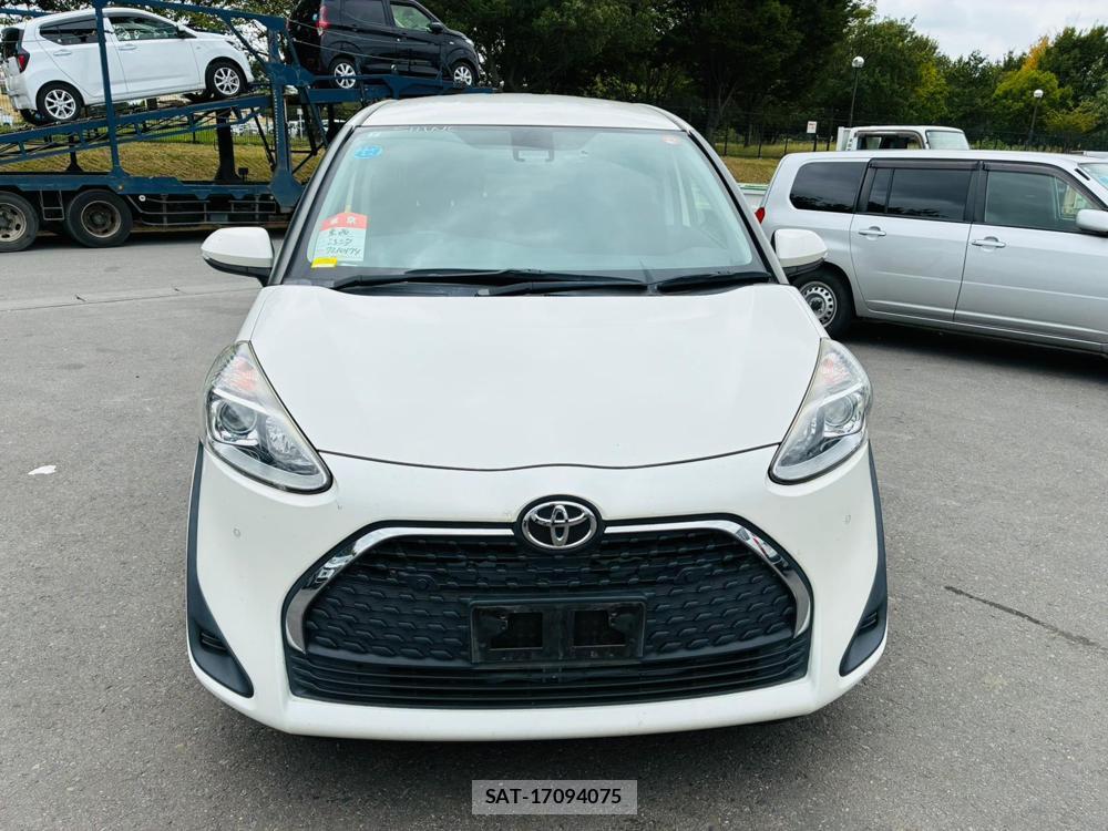 Toyota SIENTA 2019-08 8543895-7