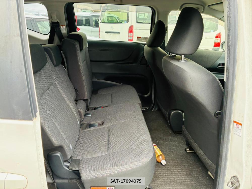 Toyota SIENTA 2019-08 8543895-8