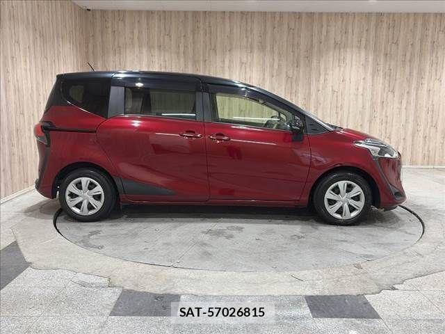 Toyota SIENTA 2019-06 8666900-17