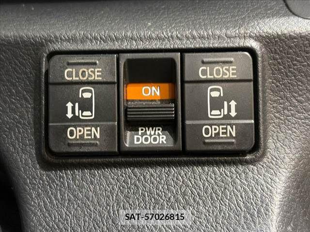 Toyota SIENTA 2019-06 8666900-6