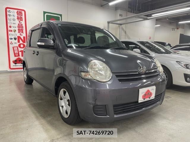Toyota SIENTA 2010-04 8661568-0
