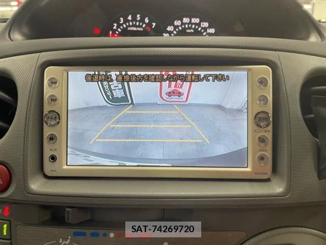Toyota SIENTA 2010-04 8661568-6