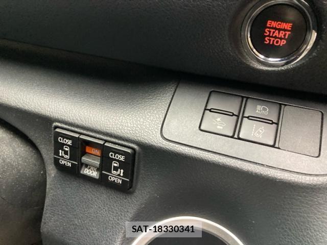 Toyota SIENTA 2018-02 8661553-12