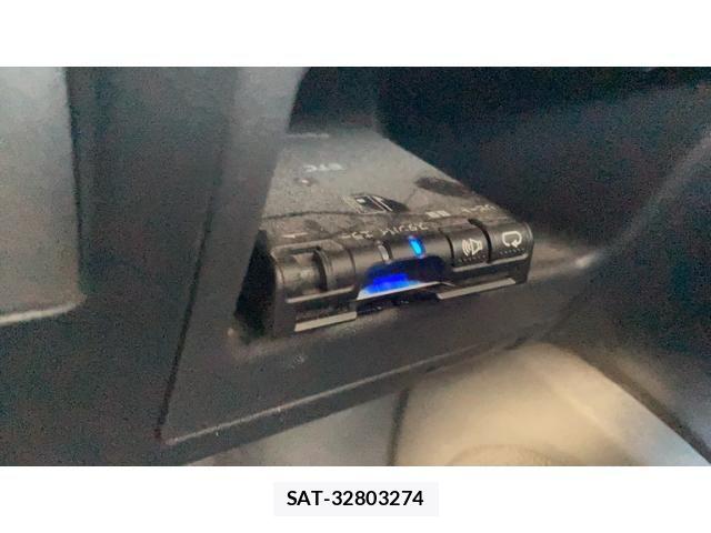 Toyota SIENTA 2013-07 8661566-10