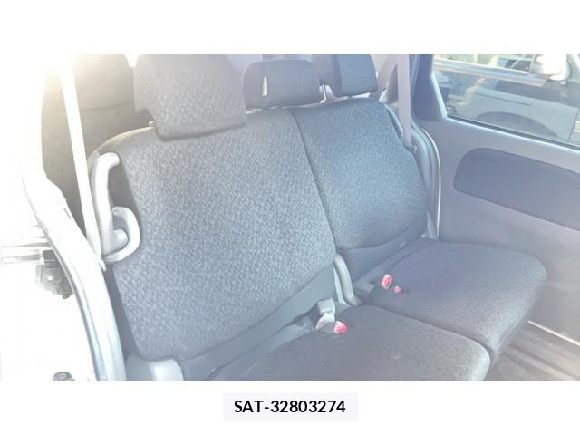 Toyota SIENTA 2013-07 8661566-17